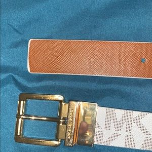 Micheal Kors Belt